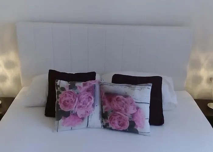 Yelena Rose West شقة *