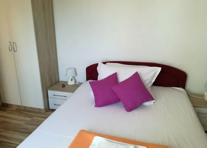 Yelena Rose West Appartement Zadar