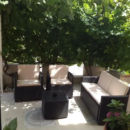 Yelena Rose West Apartment *